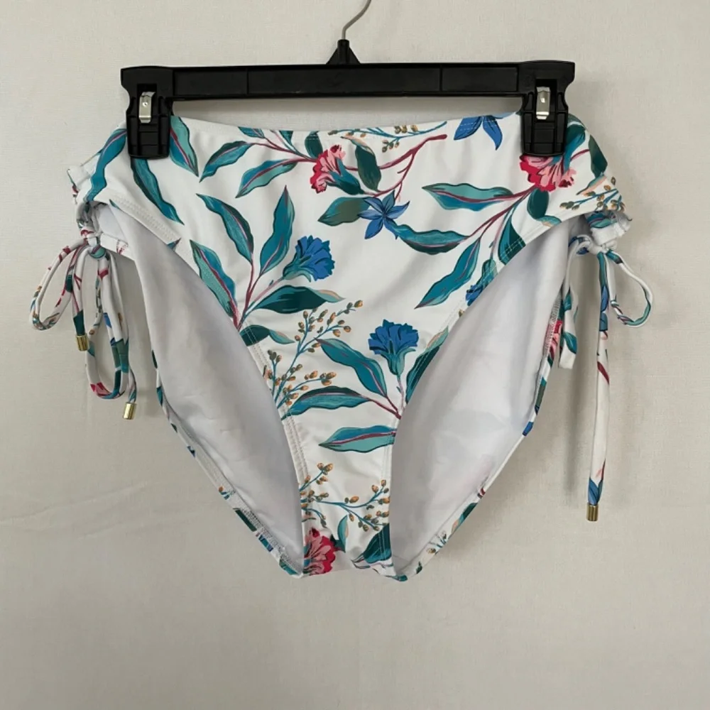 DAISY FUENTES Size 16 Side Ties Bikini Bottom